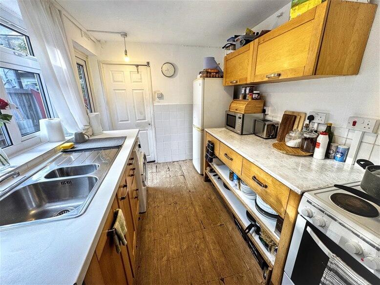House in London - View 5