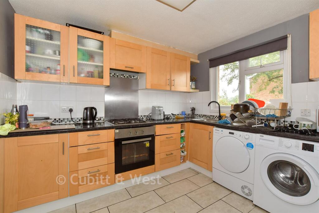 House in Crawley, West Sussex - View 4