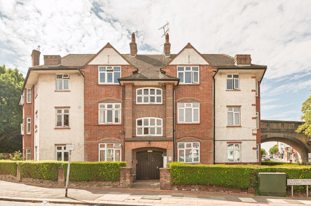 Golders Green Crescent, Golders Green, London, NW11