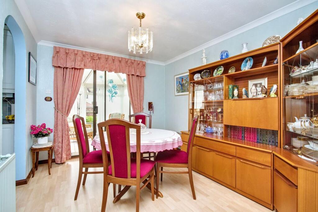 House in Edinburgh, Midlothian - More