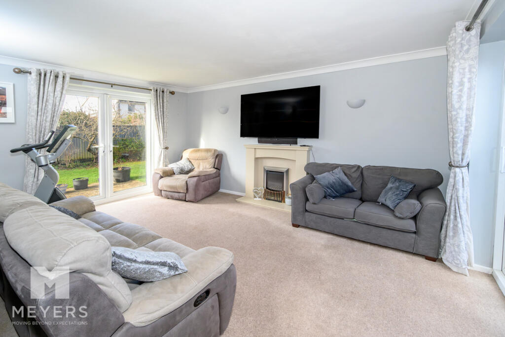 Kingfisher Way | Ringwood | BH24 photo 3