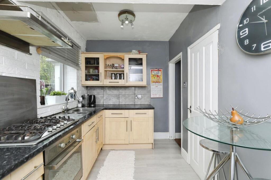 Kew Crescent, Charnock, Sheffield, S12 3LP photo 2