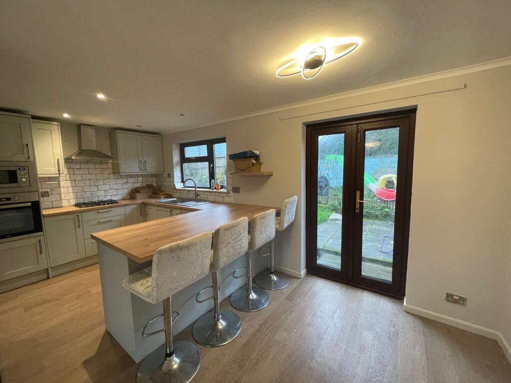 House in Truro - View 3