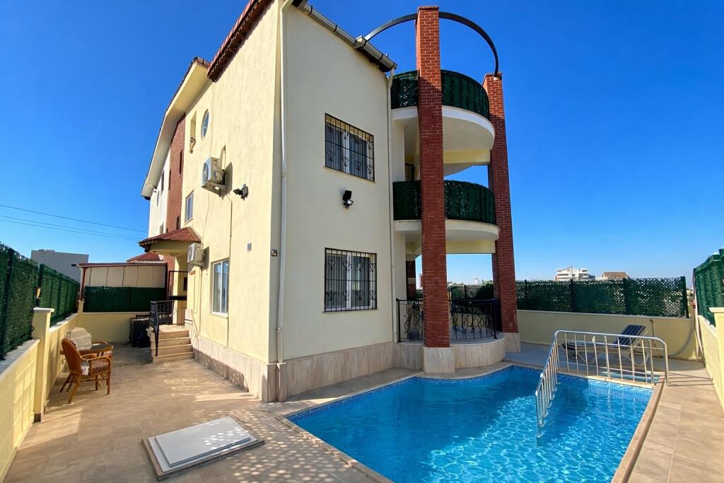 Main image of property: Aydin, Didim, Altinkum