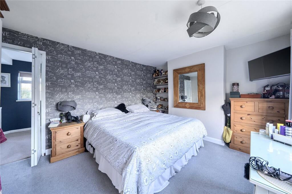 Essex Cottages, Burghfield Common, Reading, Berkshire, RG7 photo 4