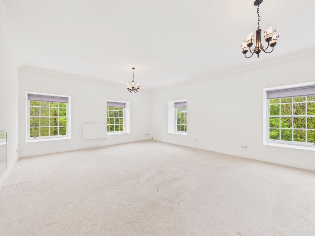 Apartment in Newcastle upon Tyne, County Durham - View 2