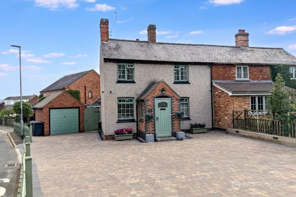 2-bed semi-detached on High Street, Stoke Golding, CV13 6HF, £365,000