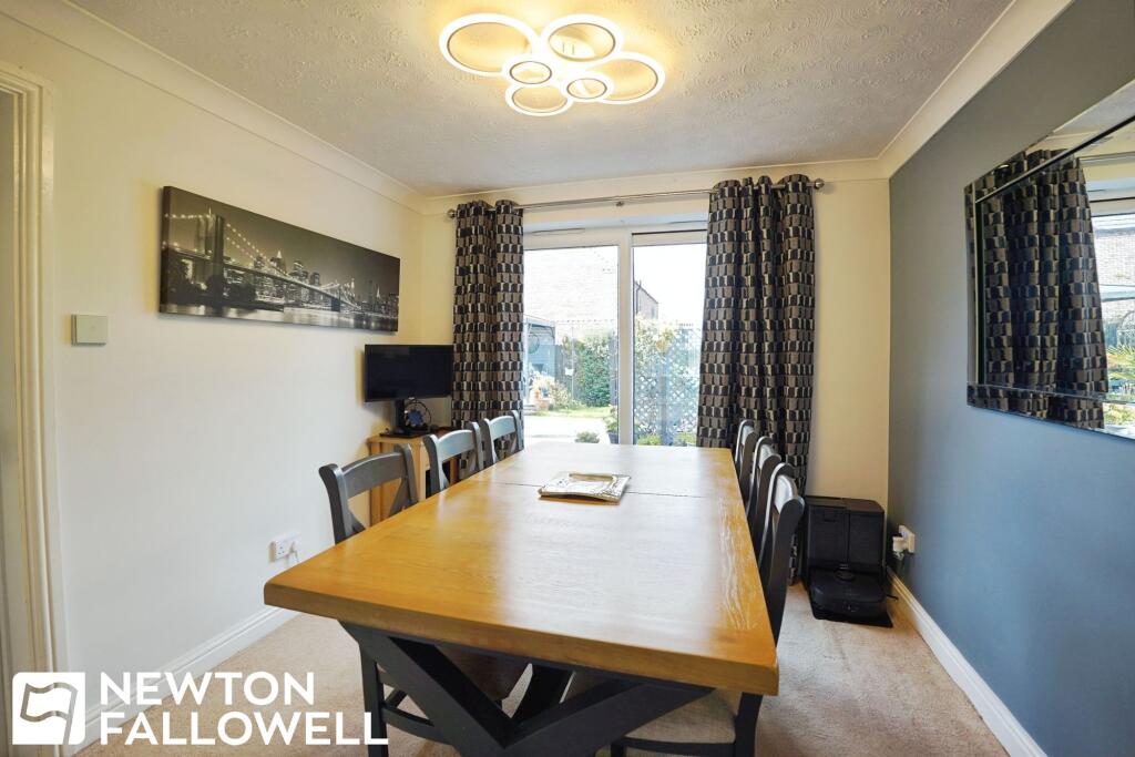House in Doncaster - View 4