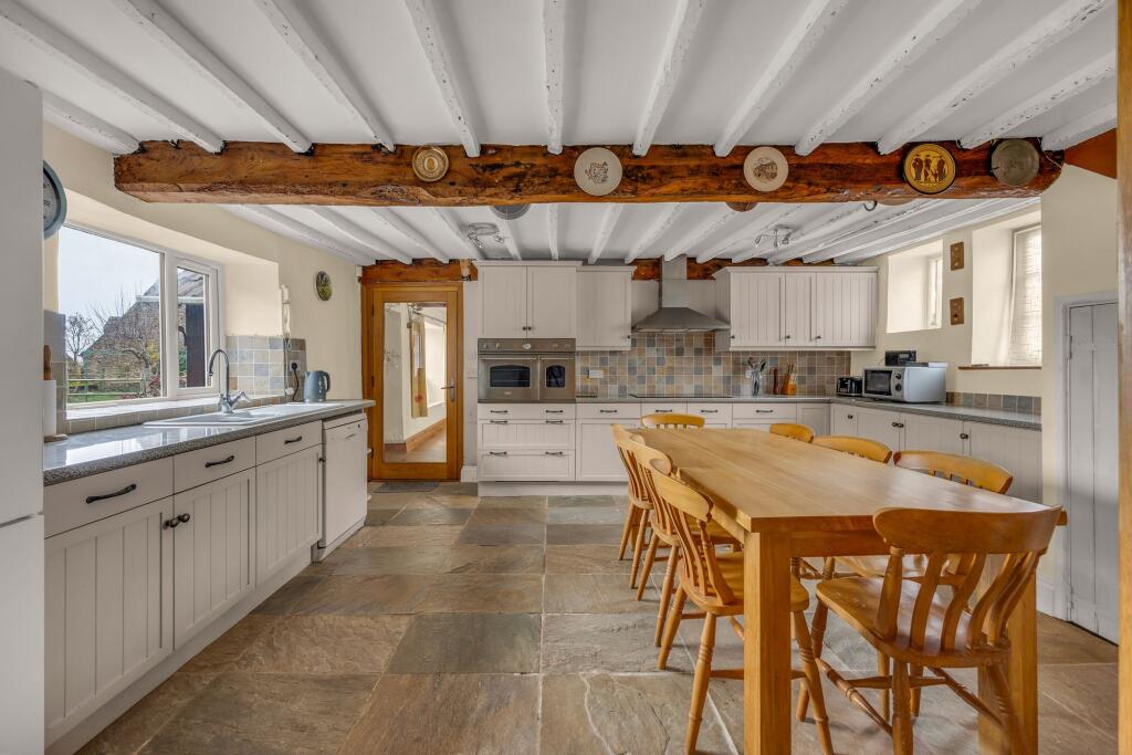 House in Axbridge, Somerset - View 3