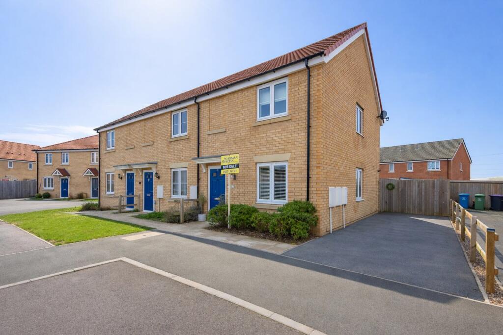 2-bed terraced on Dunlin Close, Wyberton, Boston, PE21, £87,000