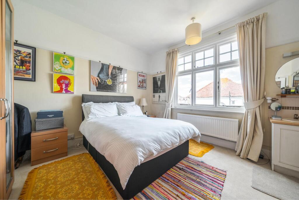 House in Brighton - More