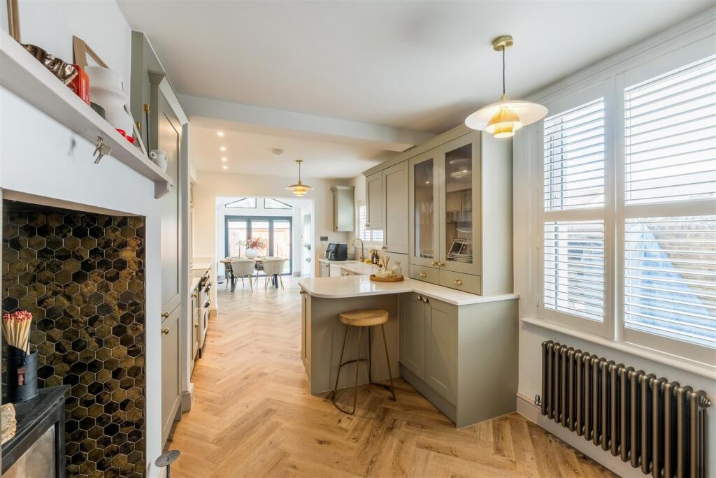 House in Worthing, West Worthing - View 4