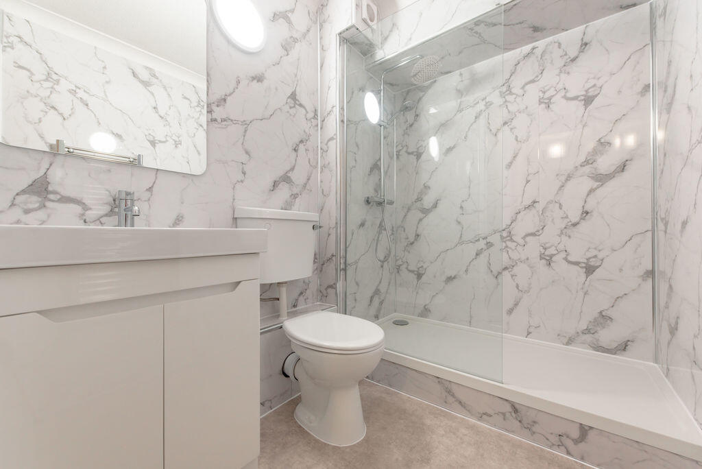 Apartment in Portsmouth - View 5