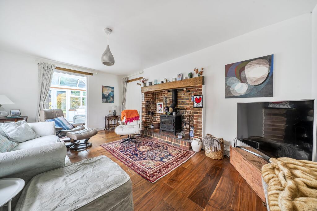 House in Redhill - More