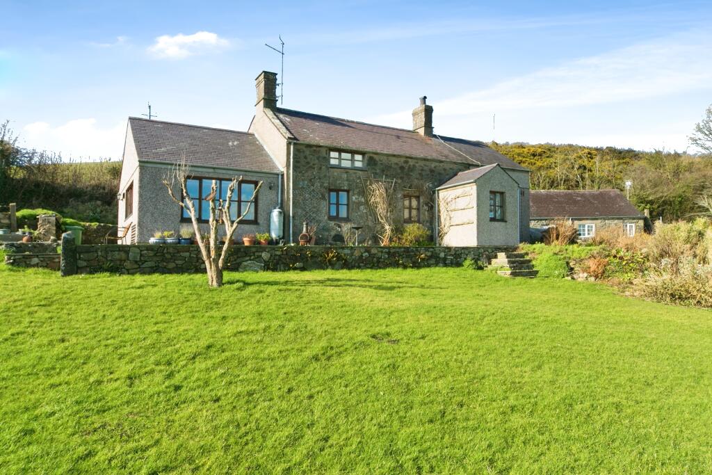 Main image of property: Sarn, Pwllheli, Gwynedd, LL53