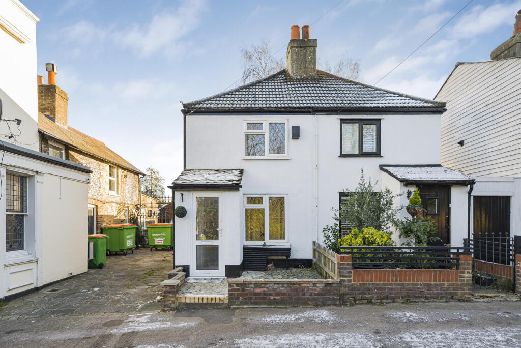 Main image of property: Oakley Road, Bromley