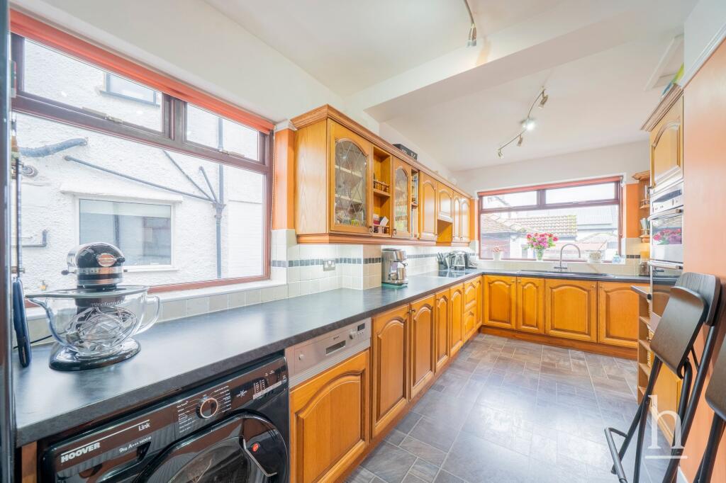 House in Wirral, Newton - View 4
