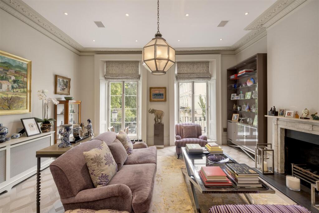 Main image of property: Norland Square, Holland Park, W11
