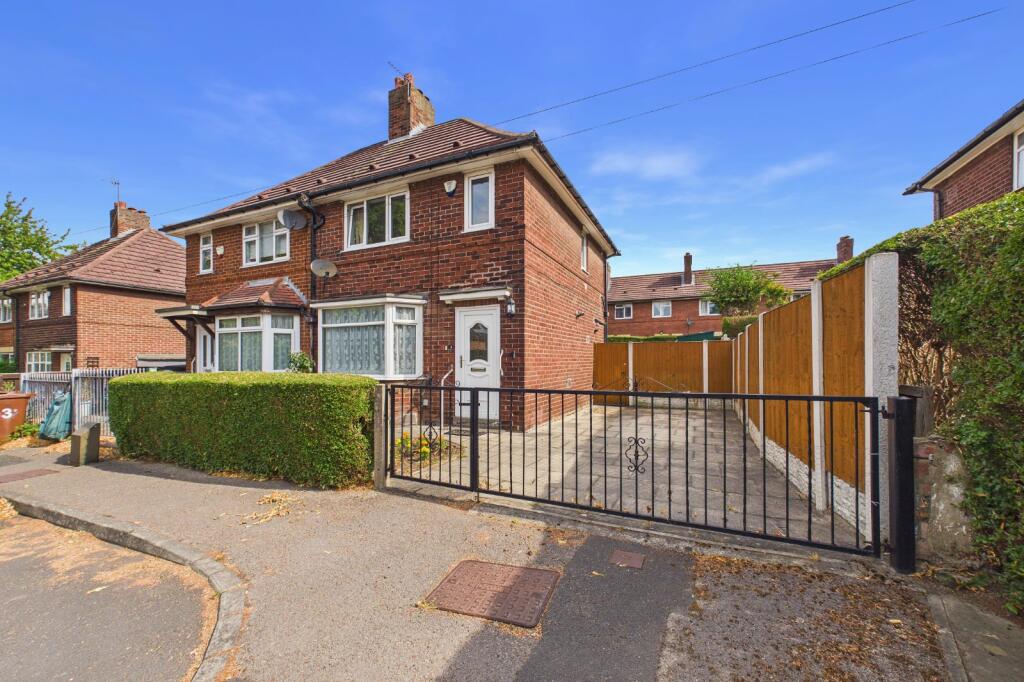 Main image of property: Appleby Walk, Leeds, West Yorkshire, LS15