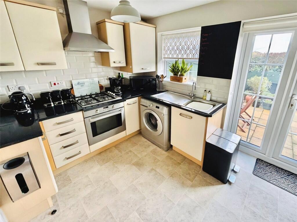 Carter Street, Howden, Goole, East Yorkshire, DN14 photo 3