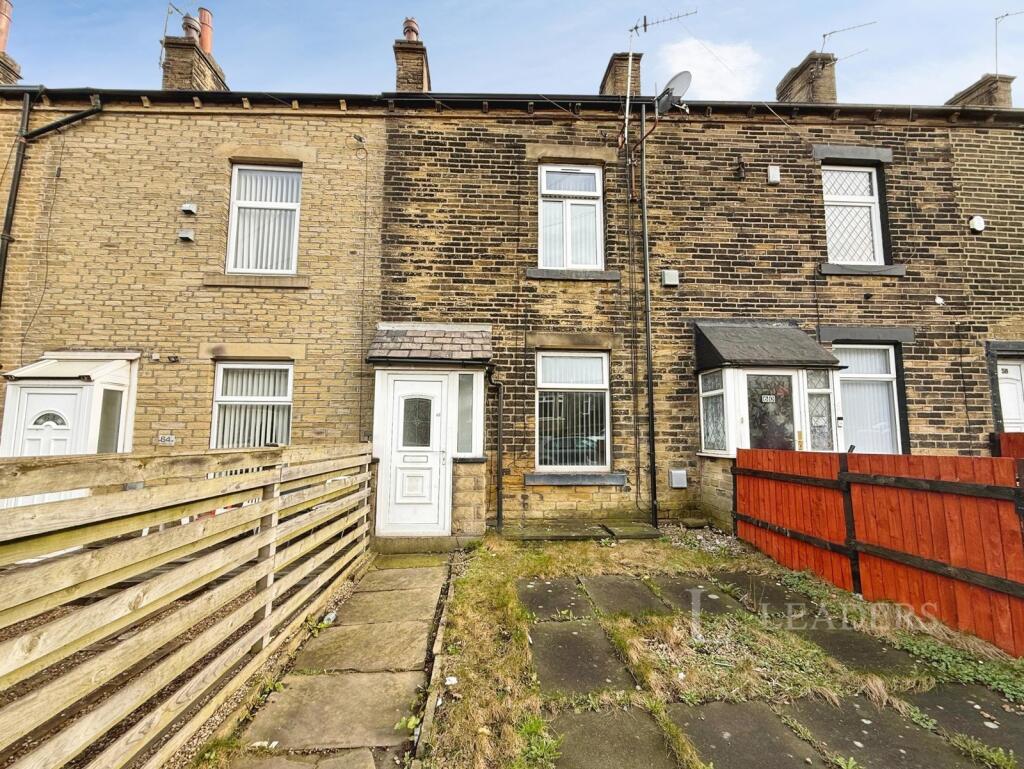 Main image of property: Smiddles Lane, Bradford, West Yorkshire, BD5