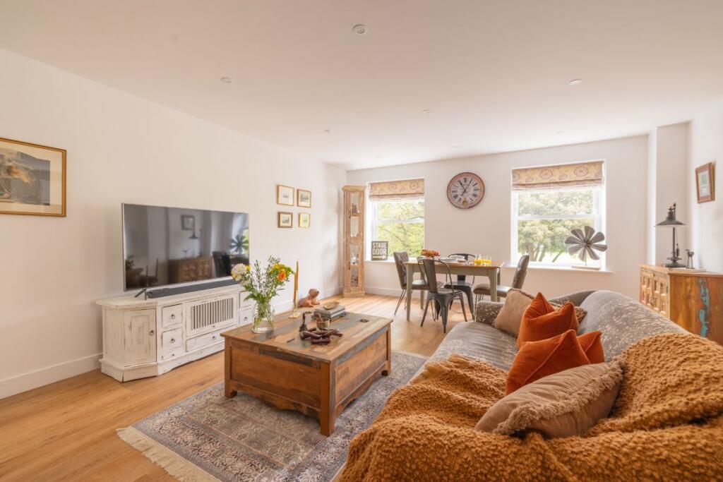 Main image of property: Grassington Road, Eastbourne