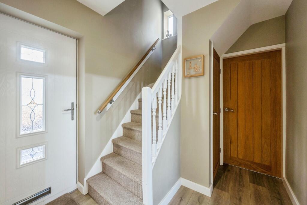 House in Doncaster - View 5