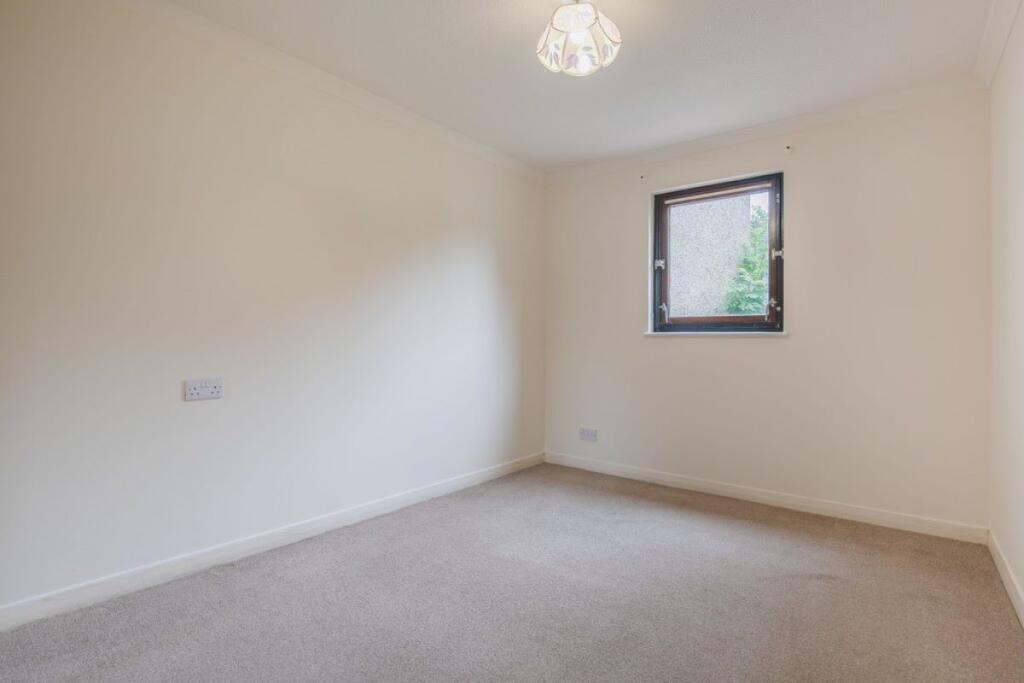 Additional image 8 of 2 Crombie Close, Westhill, Aberdeenshire, AB32 6ND