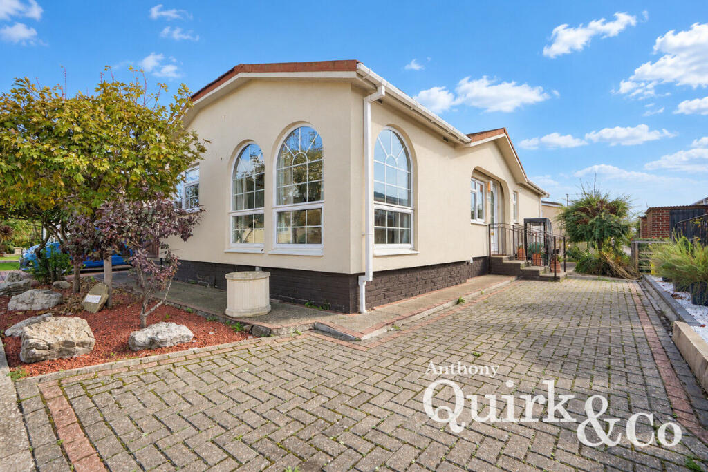Main image of property: Kings Park, Canvey Island, SS8