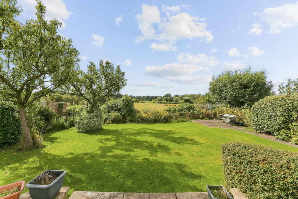 House in Macclesfield, Cheshire East - View 4