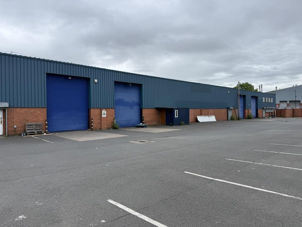 Main image of property: Unit 1-4, Shaw Lane Industrial Estate, Ogden Road, Doncaster, South Yorkshire, DN2 4SQ