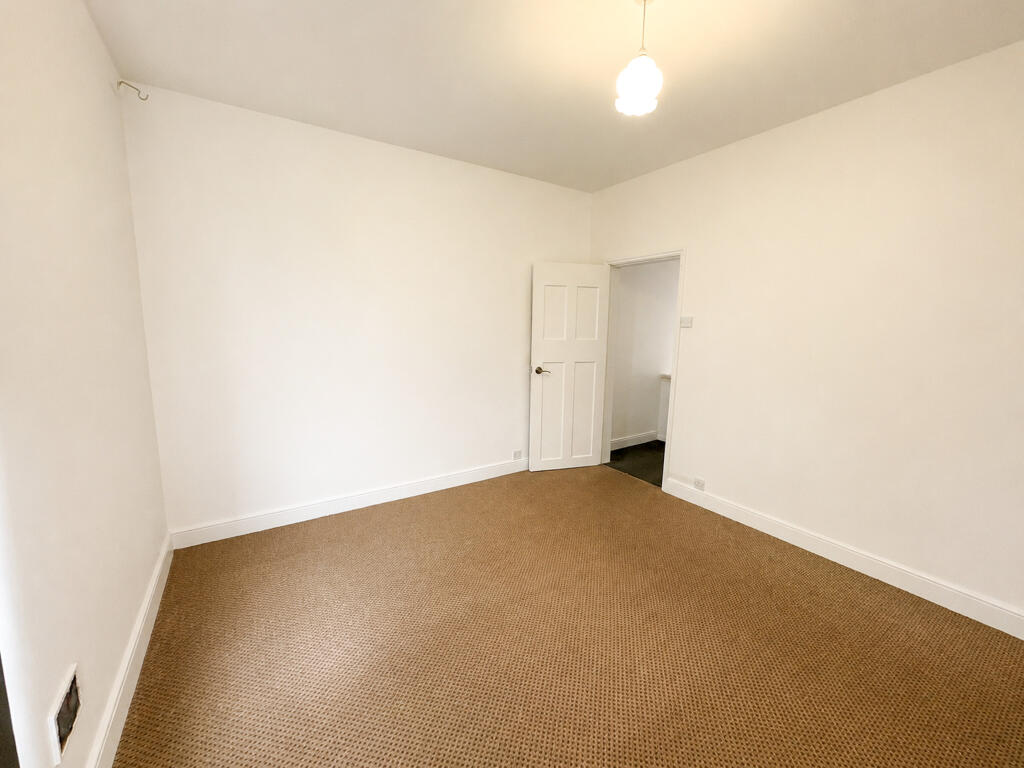 House in Manchester, Greater Manchester - More