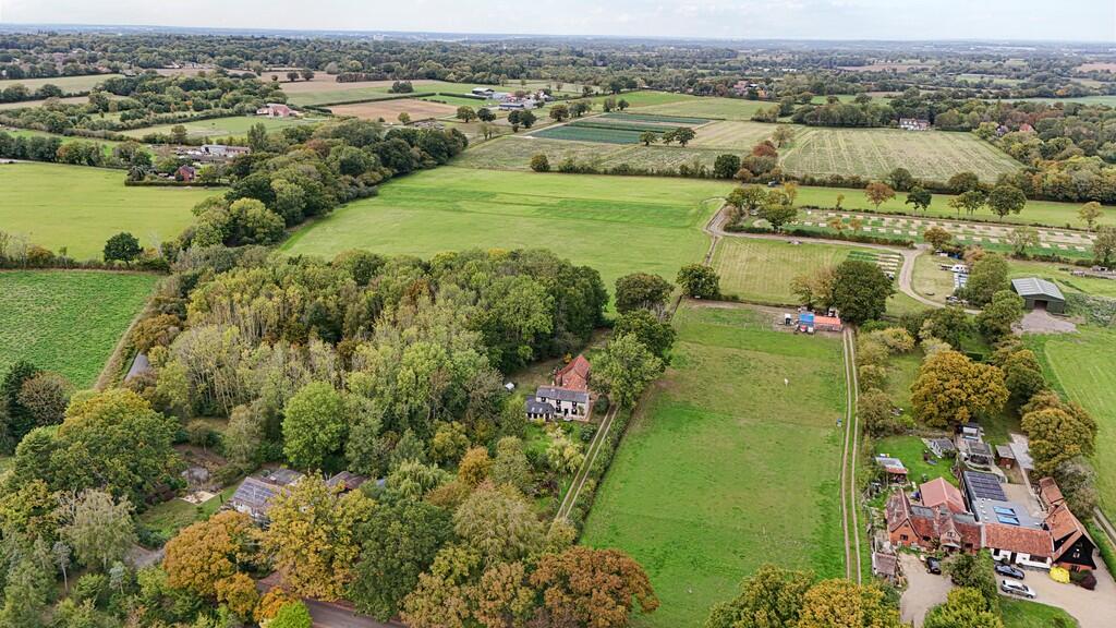 Alpington, Norwich, Norfolk photo 4