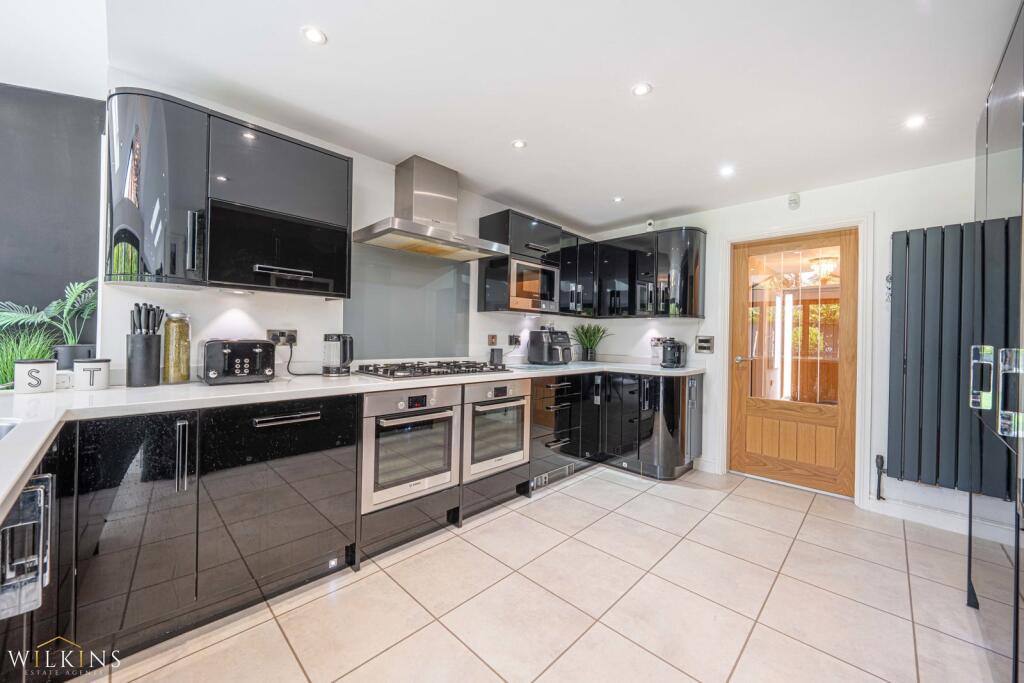 Millstone Close, Sutton Coldfield, West Midlands, B76 photo 4