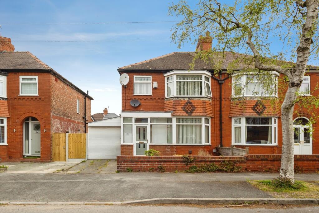 Main image of property: Luxor Grove, Denton, Manchester, Greater Manchester, M34