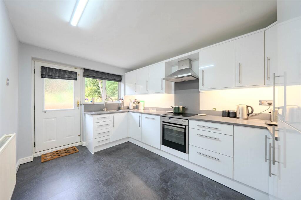 House in Leeds - View 2