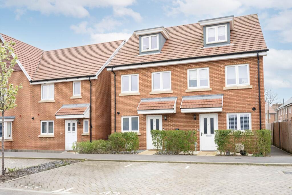 Main image of property: Spruce Hill Brook, Faygate