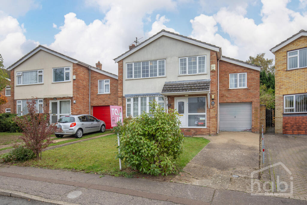 Main image of property: Leng Crescent, Norwich, NR4