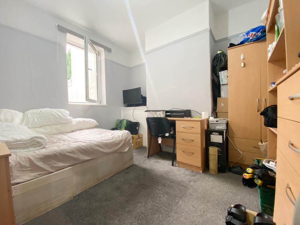House in Cardiff, Maindy, Cathays - View 5
