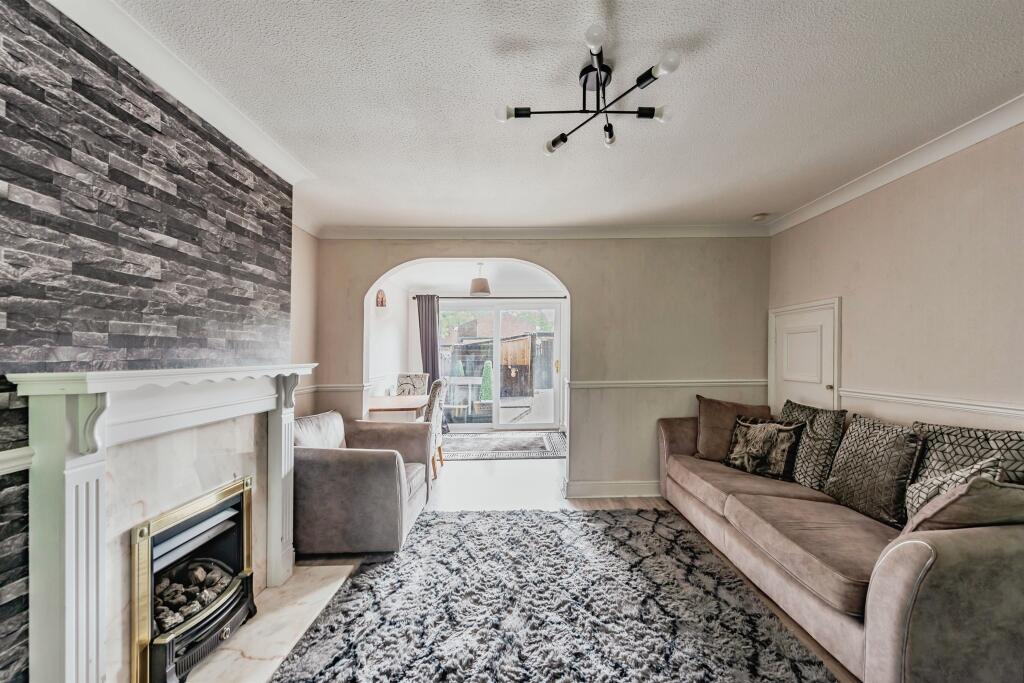 House in Mid Sussex, Worth - View 4