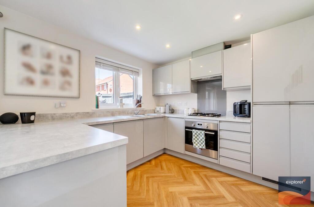 House in Reading - View 5
