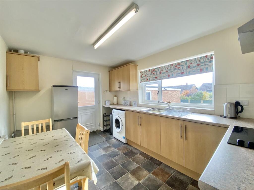 House in Darlington, Aiskew - View 4