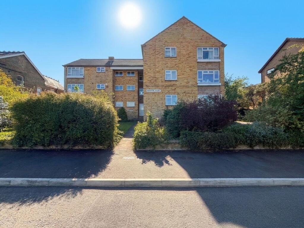 Main image of property: Cornwall Road, Uxbridge, UB8