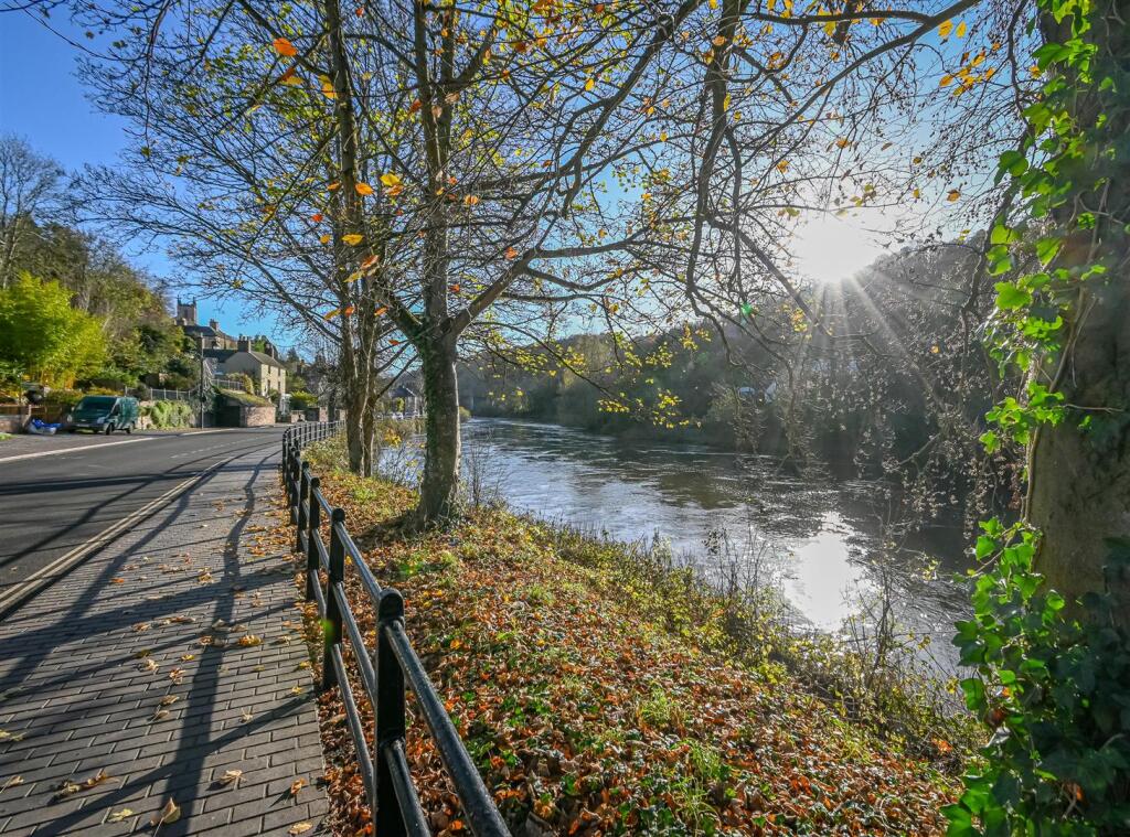 18 The Wharfage, Ironbridge, Telford photo 2