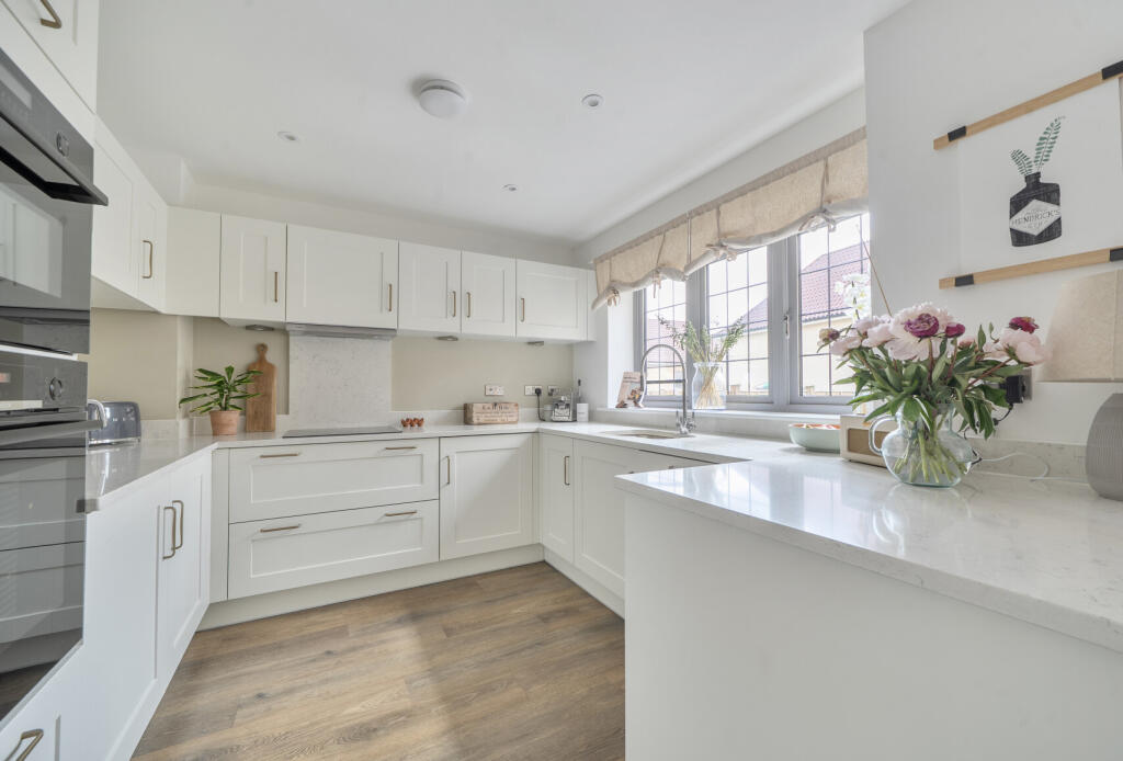 Skipper Road, Bath, Somerset, BA2 photo 5