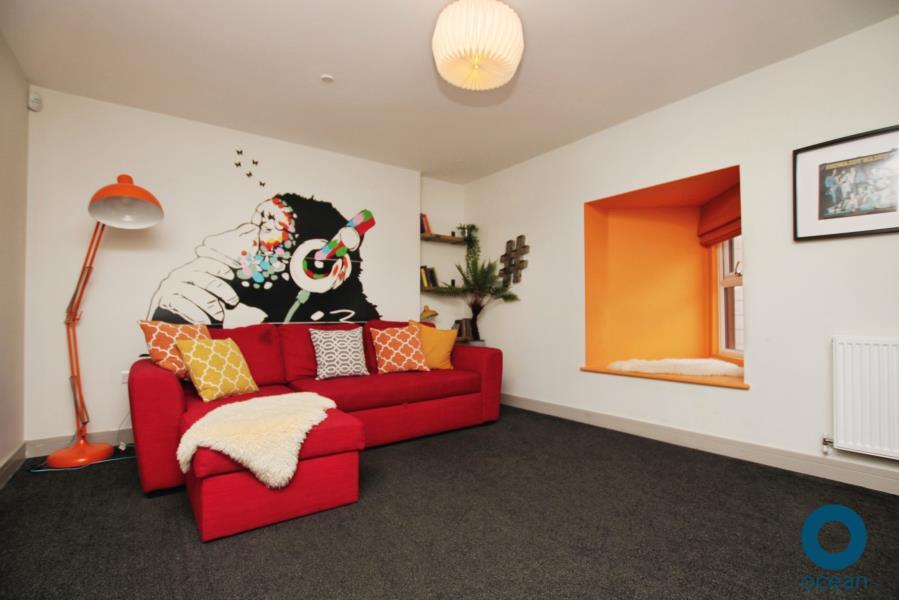 5 bedroom town house for rent