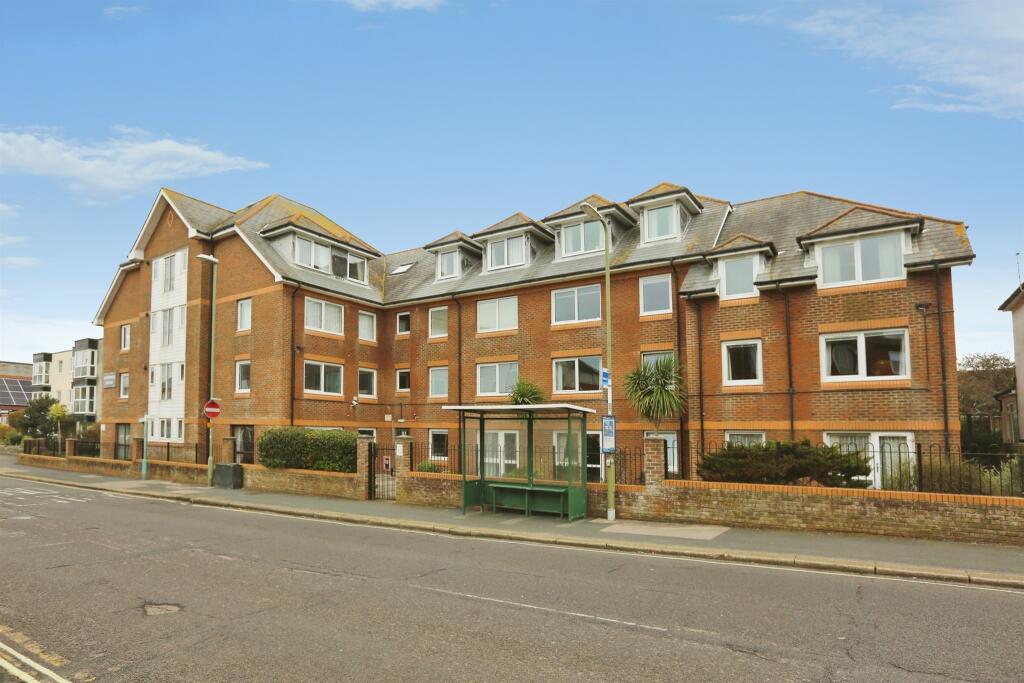 Main image of property: High Street, Lee-On-The-Solent