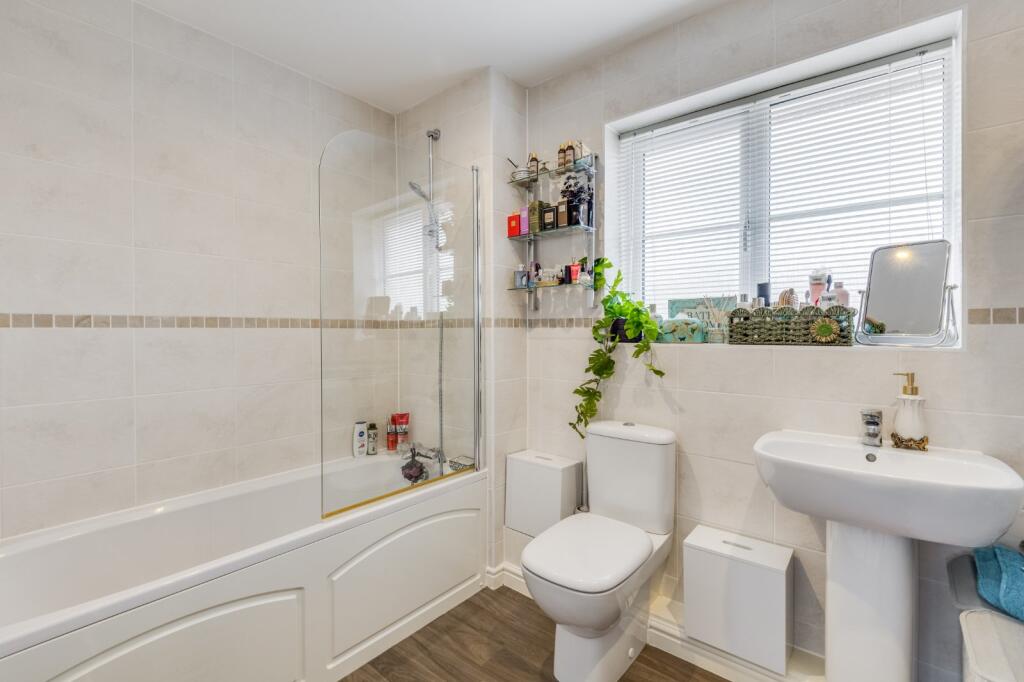 Additional image 17 of Scarff Close, Mardley Heath, Welwyn, Hertfordshire, AL6