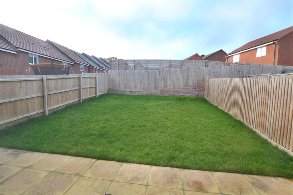 Kempson Close, Sileby, LE12 photo 4