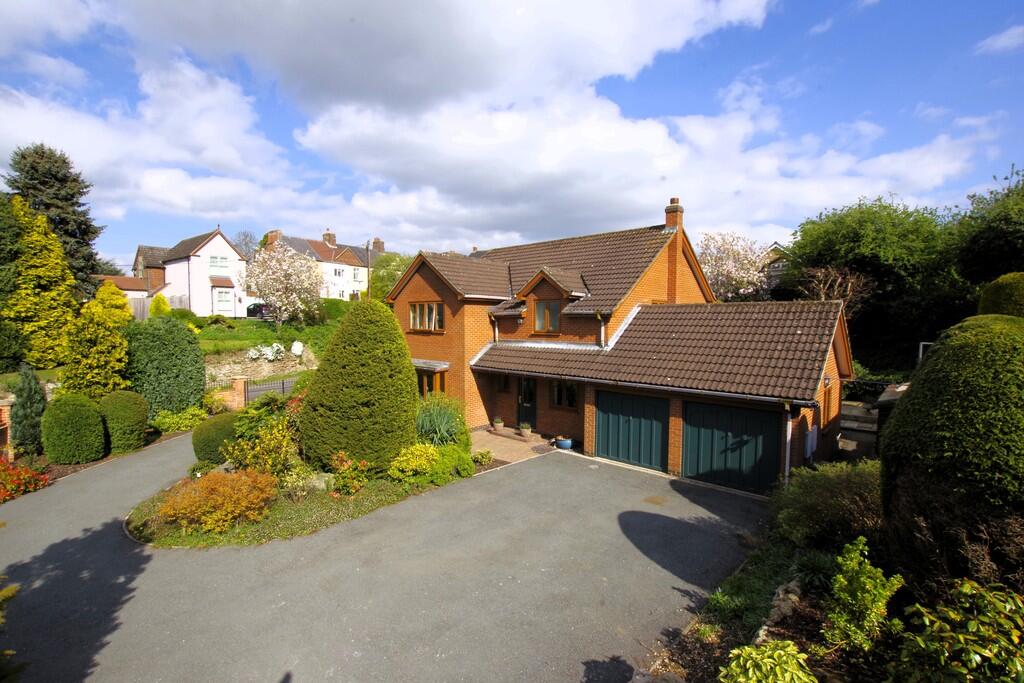 Main image of property: Chapel Street, Measham